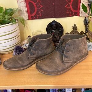 Camper Men's Beetle Gray Suede Chukka Ankle Boots Sz EU44 US 11 Lace Up GUC